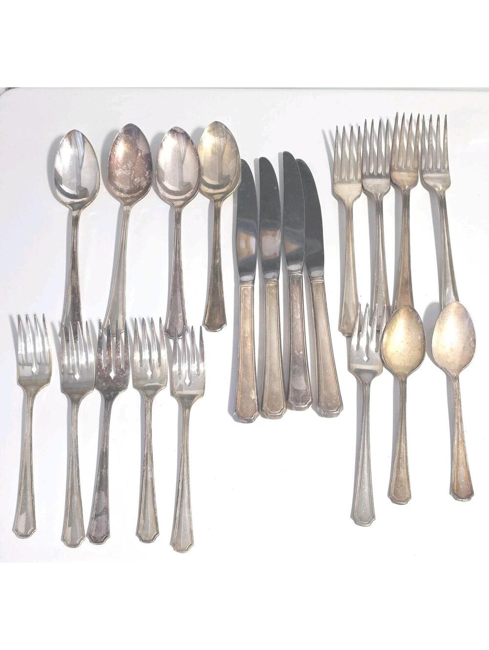18 Piece Oneida Silversmiths CLAIRHILL FAIRHILL Silverplate 1978